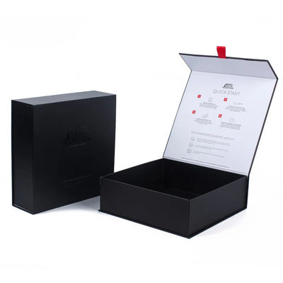 جعبه های هدیه آهنربایی پستی روبانی برای لباس مشکی مات براق UV دست ساز